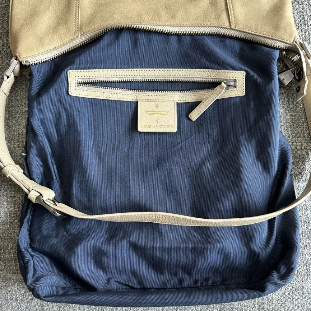 Pour La Victoire Large Bag